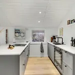 Prázdninový dům 3 Bedroom Awesome In V *