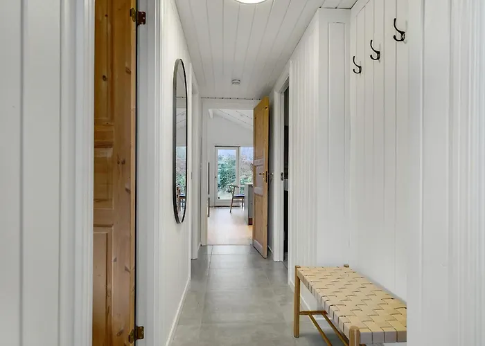 بيت للعطل 3 Bedroom Awesome In V إيسبيرغ